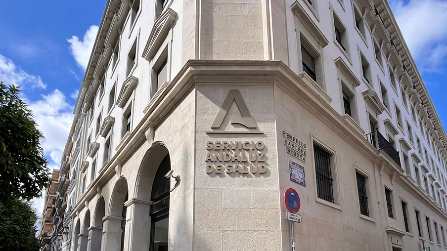 Fachada principal del SAS